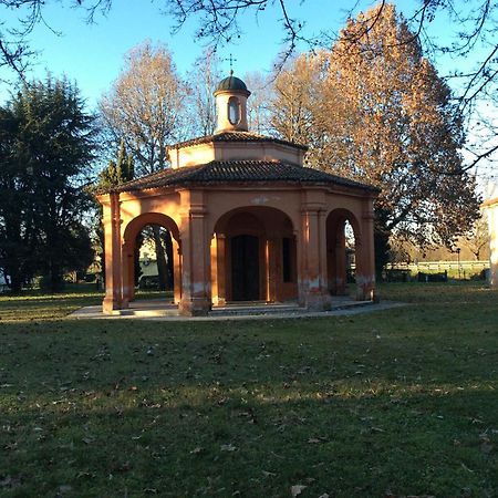San Colombano al Lambro Bed & Breakfast Sforza 19 المظهر الخارجي الصورة