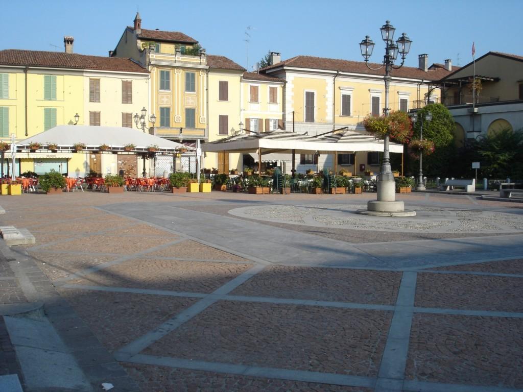 San Colombano al Lambro Bed & Breakfast Sforza 19 المظهر الخارجي الصورة