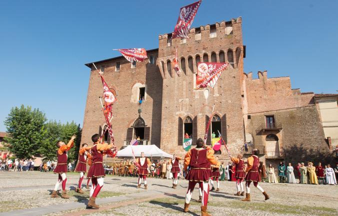 San Colombano al Lambro Bed & Breakfast Sforza 19 المظهر الخارجي الصورة