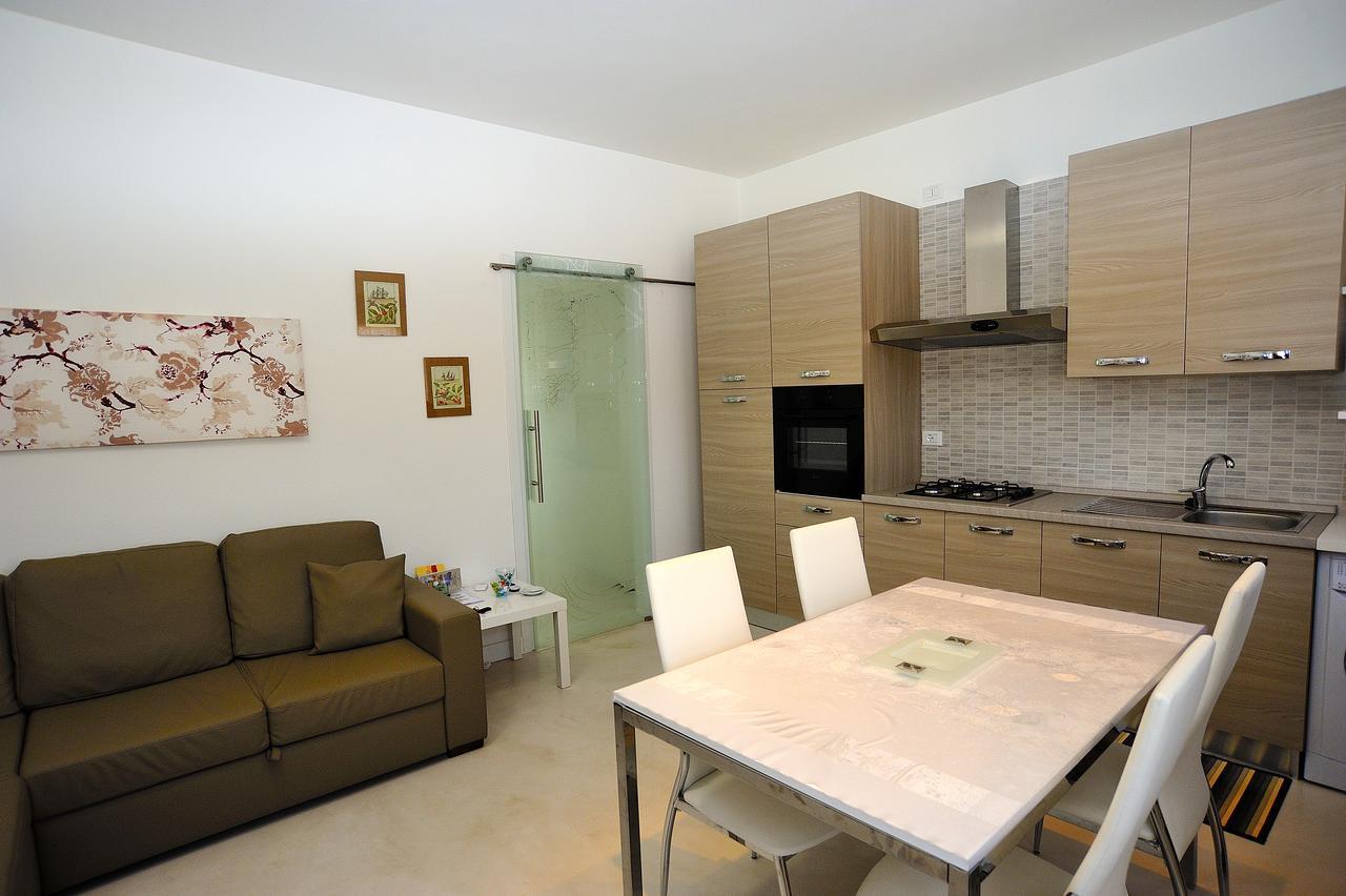 San Colombano al Lambro Bed & Breakfast Sforza 19 المظهر الخارجي الصورة